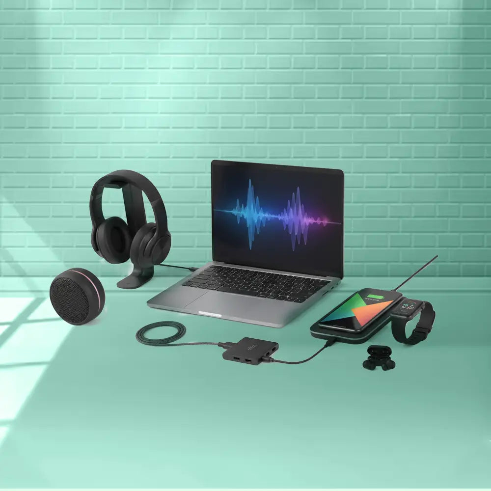 Tech & Accessories